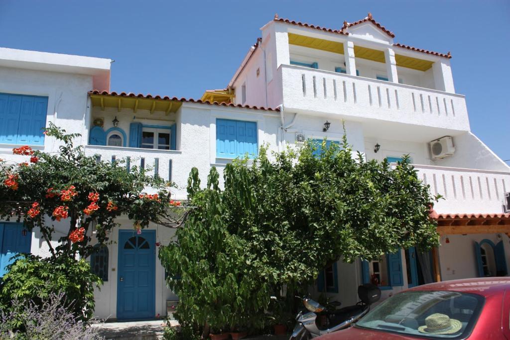 Pelagia Apartment Marathokampos Exterior photo